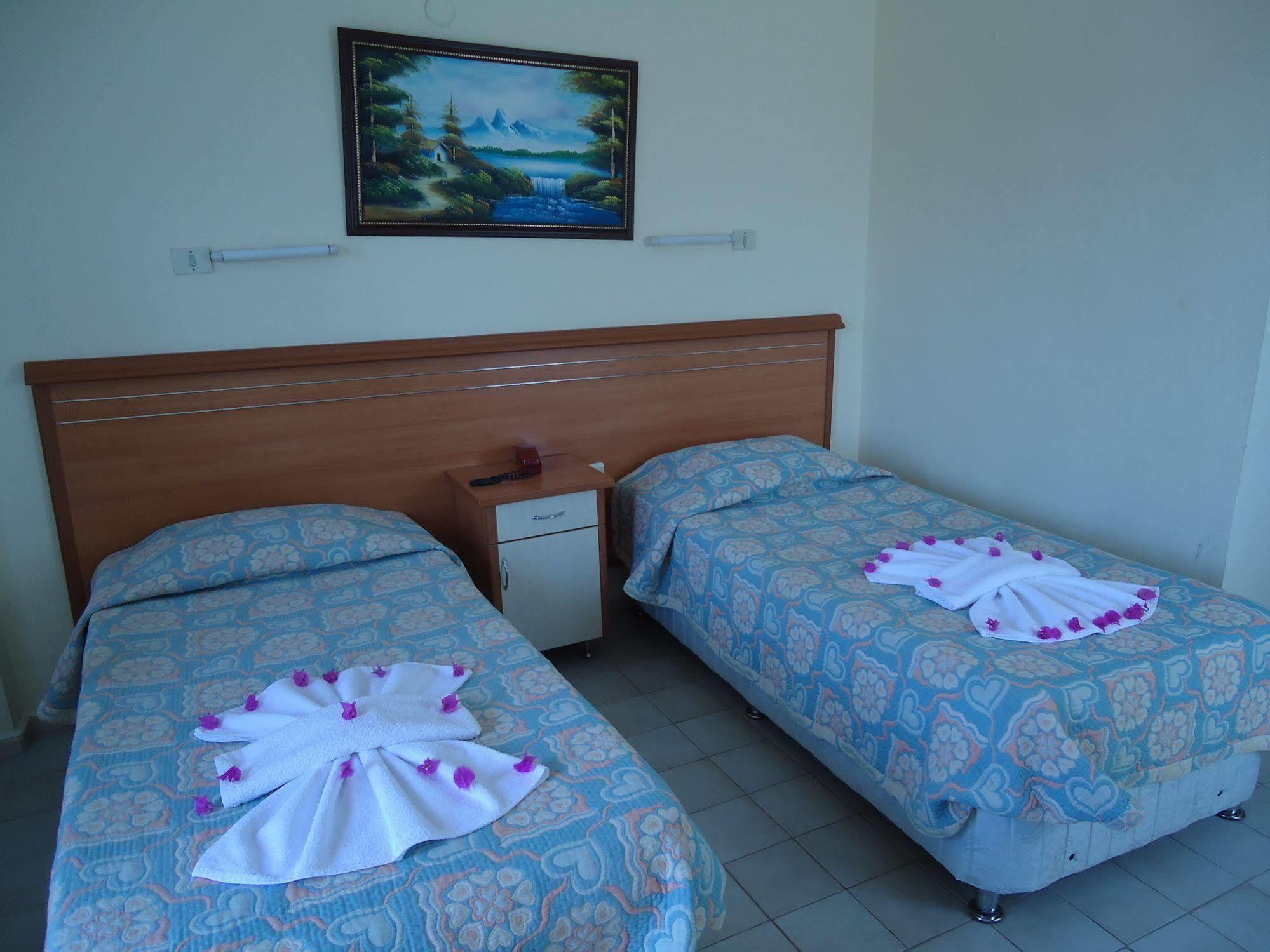 Ekin Hotel Мармарис Экстерьер фото