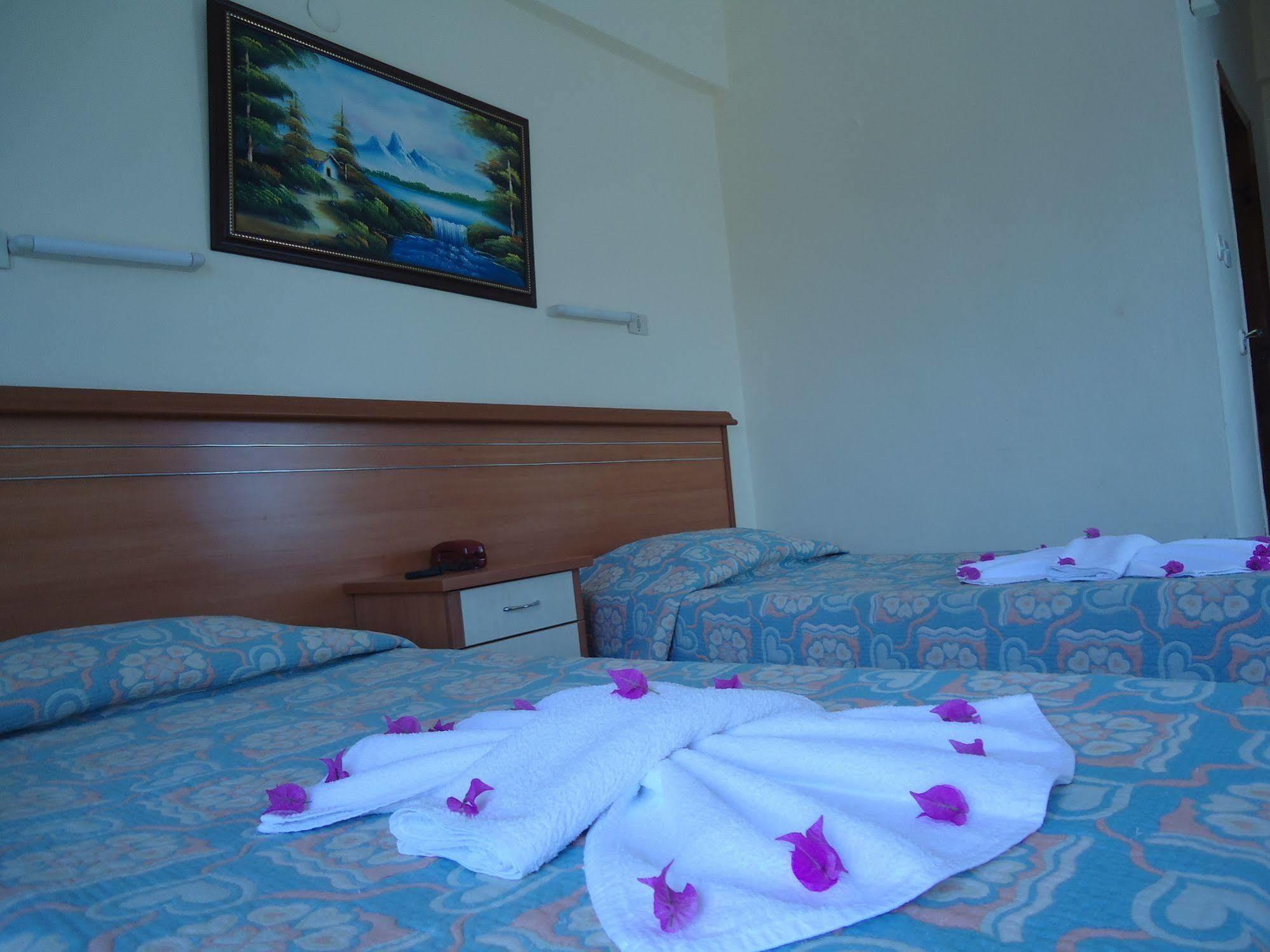 Ekin Hotel Мармарис Экстерьер фото